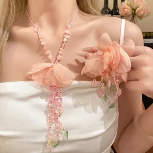 Doux Collier À Gland Floral En Perles Roses Style Forêt Bijoux Choker En Verre Et Tissu Pour Femmes Printemps Été