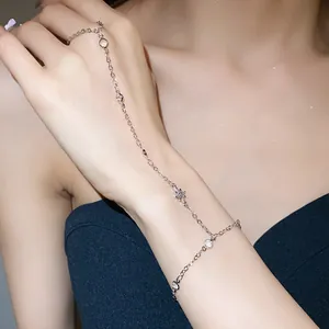 Exquisite silver star slave bracelet with sparkling cubic zirconia for women's hands