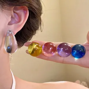 Eleganti orecchini minimalisti in resina a goccia d'acqua e sfere colorate per donne