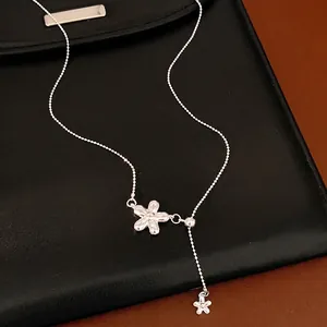 Elegant Copper Rhinestone Flower Adjustable Drawstring Necklace For Women Silver Plated Ball Chain Pendant Necklace Jewelry Sweater Chain