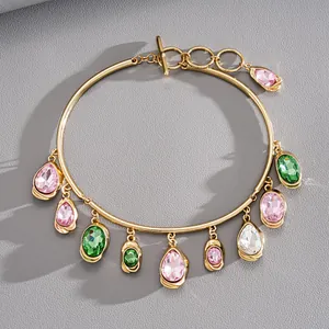 Vintage-Halsband in Goldoptik mit bunten Tropfenkristallen und OT-Knebelverschluss