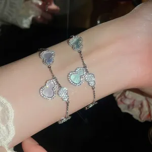 Bracelet Hulu en Zirconia et Nacre de Nouveau Style Chinois pour Femme Niche Raffinée Calebasse en Coquille Bijoux de Chaîne