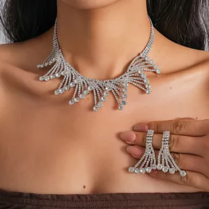 Exquisite Western Copper Rhinestone Jewelry Necklace Earrings With Silver Post Hollow Lace Fringe Banquet Women Accessories