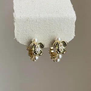 Vintage Copper Flower Stud Earrings with Zirconia and Artificial Pearl Gold Tone Silver Post Earrings for Women Jewelry