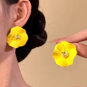 Vintage Übertriebene Matte Spritzlackierung Blumen Ohrstecker Mit Strass-Mitte Silber Ohrringpfosten Für Damen Urlaub Schmuck