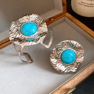 Vintage silver wrinkled metal jewelry set with turquoise ring and open cuff bracelet