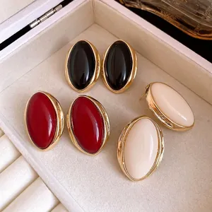 Pendientes de resina ovalados de estilo francés vintage con agujas de plata en tres colores