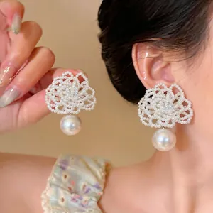 French Style Beaded Flower Artificial Pearl Stud Earrings For Women Elegant Handmade Luxury Pearl Drop Earrings Jewelry For Wedding Party