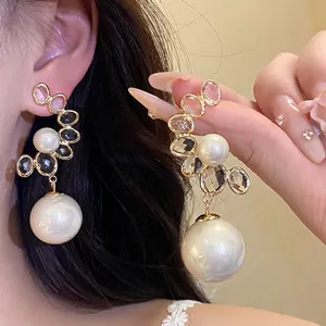 Orecchini Pendenti in Lega Retrò Occidentale Con Perle Artificiali e Perno in Argento Gioielli Eleganti Con Strass da Donna Regalo Banchetto