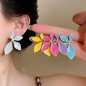 Alloy Enamel Floral Stud Earrings With Silver Earring Post Dopamine Childlike Colorful Flower Earrings For Women Fashion Jewelry
