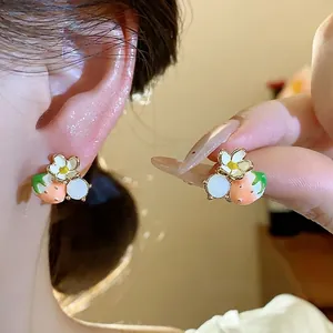 Orecchini a Bottone a Fragola Dolce Placcati in Oro 18K Perno in Argento Sterling 925 Strass Orecchini a Fiore per Donna Gioielli
