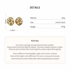 Detailed size measurements and material specifications for vintage oval floral alloy earrings
