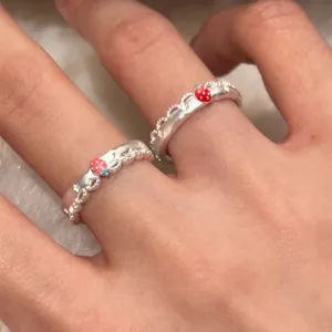 Anello Aperto Vintage Fragola Stella Pizzo Rame Smalto Regolabile Dolce Minimalista Gioielli per Donna Ragazza Regalo