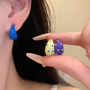 Sweet Fresh Dopamine C-Shaped Enamel Polka Dot Alloy Stud Earrings With Silver Earring Post For Women Vacation Jewelry Gift