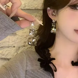 Orecchini Pendenti Lunghi in Strass Quadrati Lucidi Perno in Argento Sterling 925 Rame Intarsiato Geometrico Matrimonio Donna Gioielli