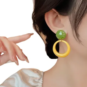 Resin geometric pendant earrings for women, green and yellow vacation style jewelry