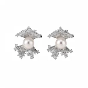 Elegant minimalist fan-shaped pearl stud earrings with shimmering zircon for a luxury look