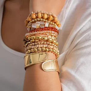 Bracelet Jonc en Métal Doré Bohème et Bracelet en Perles Multicouches Avec Perles en Bois Verre Perle Artificielle pour Femme