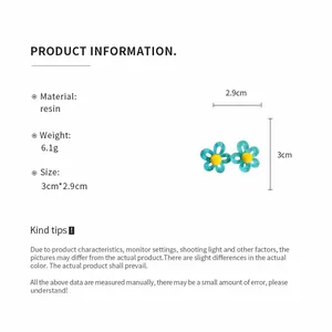 Detailed product information for sweet blue resin flower stud earrings with size specs