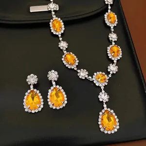Light Luxury Copper Zirconia Jewelry Set Water Drop Oval Pendant Necklace Earrings With Silver Earring Post For Wedding Party Women