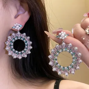 Copper Zirconia Artificial Pearl Flower Stud Earrings With Silver Earring Post Light Luxury Round Wreath Jewelry For Women