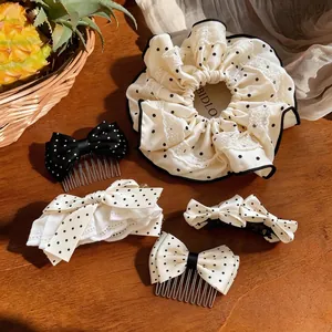 Set di accessori per capelli eleganti a pois bianchi e neri con fiocchi e pizzo di classe