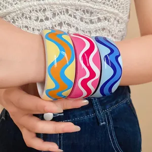 Vintage Marbre Résine Bracelet Jonc Vague pour Femmes Coloré Émail à l'Huile Géométrique Rond Rétro Artistique Bijoux de Main
