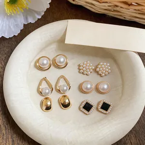 Set of 6 pairs of French-style elegant pearl and gold-tone stud earrings for women