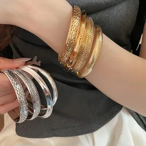 Irregular Matte Hollow Out Iron Bangle Bracelet Set For Women Luxury Vintage Gold Silver Plated Rhinestone Jewelry Set