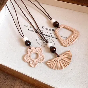 Ethnic Bohemian Resin Geometric Flower Pendant Necklace For Women Handmade Wax Rope Wood Bead Adjustable Necklace Fashion Jewelry