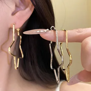 18K Gold Plated Star Hoop Earrings For Women Luxury Large Star Shape Earrings Individual Fashion Minimalist Jewelry Silver Earring Post