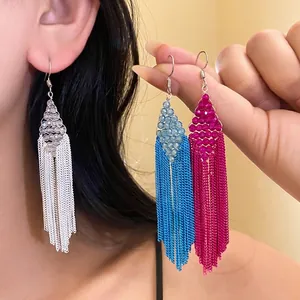 Boucles d'Oreilles Pendantes Longues à Glands en Perles Acryliques Bohème pour Femmes Bijoux Élégants Faits Main en Alliage avec Tige en Argent 925
