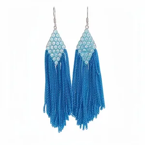 Boucles d'oreilles bohèmes élégantes à pampilles bleues et cristaux bleu clair étincelants