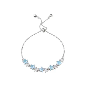Élégant bracelet bolo réglable en argent avec des breloques étoiles bleu clair et claires