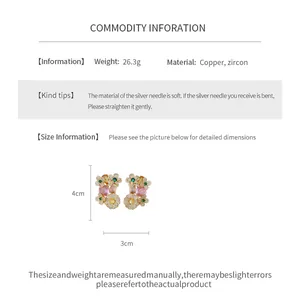 Detailed size info for vintage floral zircon stud earrings measuring 4cm by 3cm.