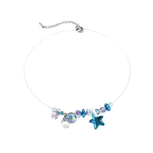 Elegante collana con ciondolo a stella marina e perla con perline di vetro blu iridato