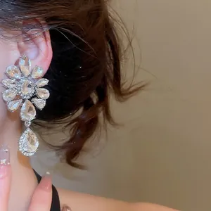 Elegant vintage rhinestone flower teardrop clip-on earrings for women with non-pierced ears