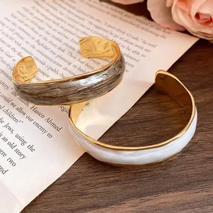 Vintage 18K gold-plated open cuff bracelets with elegant wavy marbled oil drip design pattern