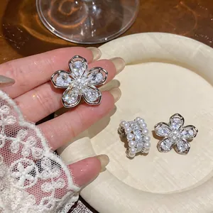 Elegant French style zircon flower ear clips and pearl ear cuff set for non-pierced ears