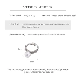 Detail view of the lace pearl ring showing product dimensions and material specs.