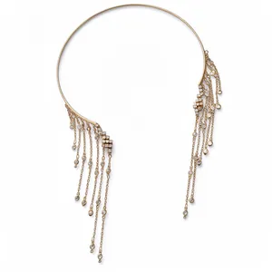 Collier ras du cou doré élégant avec franges en strass et long design de glands femme.