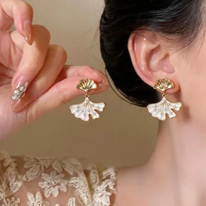 14k Gold Plated 925 Sterling Silver Earring Post Ginkgo Leaf Stud Earrings With Zirconia For Women Luxury Fashionable Jewelry