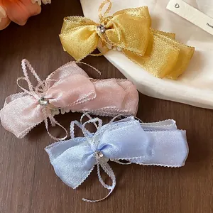 Set de tres elegantes pinzas para el pelo con lazo de encaje y diamantes para mujeres