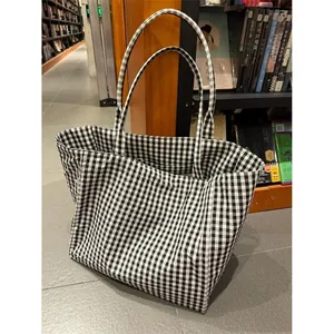 Large capacity black and white gingham tote bag with a minimalist Korean design