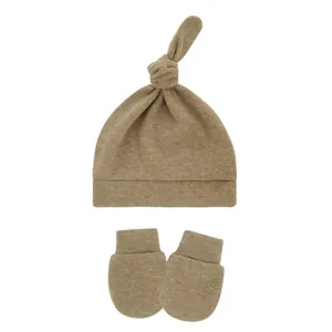 Newborn baby knotted hat and mittens set in soft breathable cotton fabric for summer