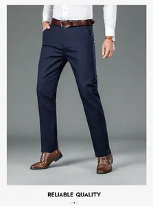 Pantaloni casual da uomo in lyocell blu navy con gamba dritta per business qualità