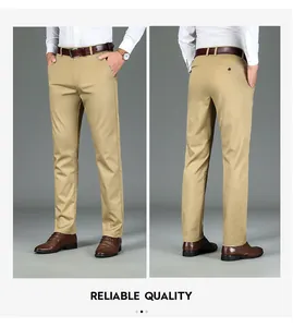 Vista anteriore e posteriore dei pantaloni Lyocell beige da uomo business casual