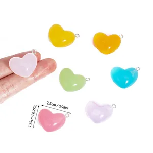 Lot de pendentifs cœur en résine colorée pour bijoux et artisanat DIY avec dimensions