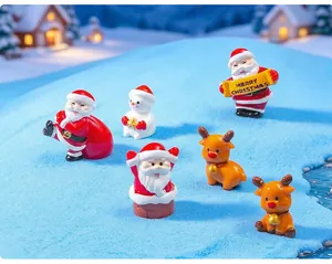 Ensemble de figurines de Noël miniatures avec Père Noël, renne et bonhomme de neige