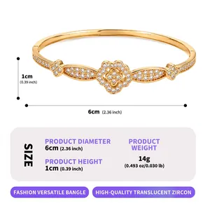 Vue détaillée d'un bracelet fleur en zircon doré avec ses dimensions et son poids.